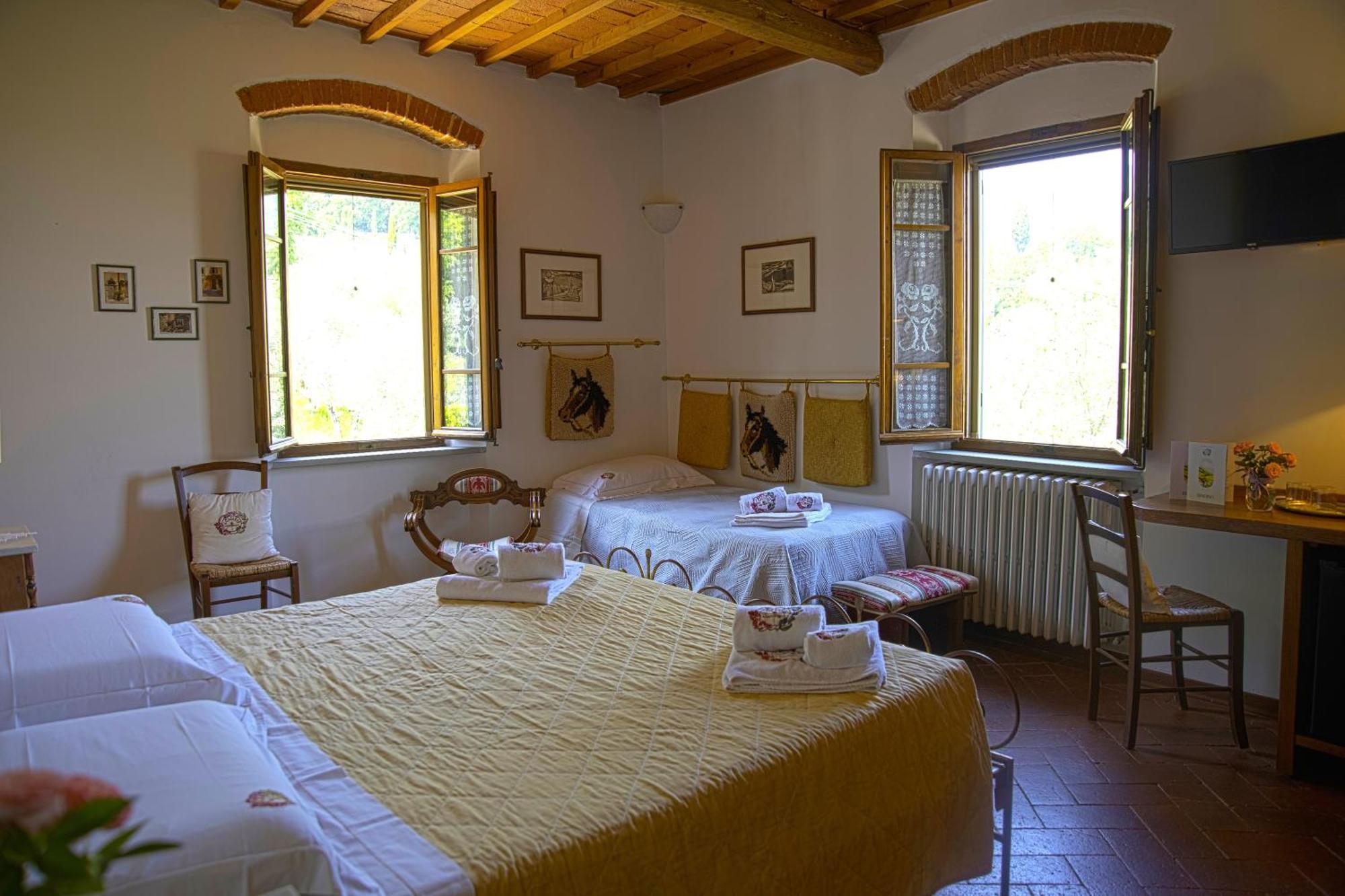 Agriturismo Il Calesse Quarrata Exterior photo
