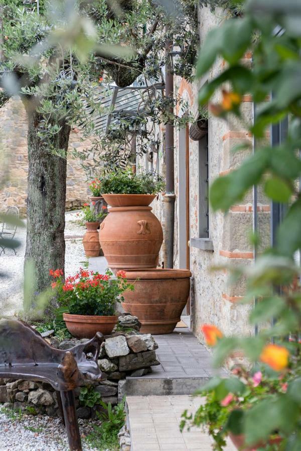 Agriturismo Il Calesse Quarrata Exterior photo